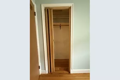 15 Swan St, Boston, MA 02132 - Photo 8