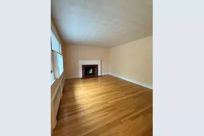 15 Swan St, Boston, MA 02132 - Photo 2