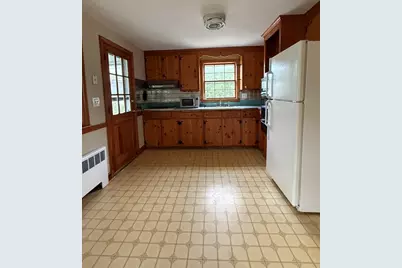 15 Swan St, Boston, MA 02132 - Photo 12