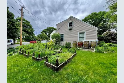 262 W Shore Dr, Marblehead, MA 01945 - Photo 30