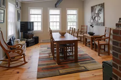 134 King St, Groveland, MA 01834 - Photo 6