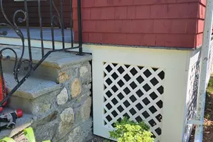 72 W Main St, Dudley, MA 01571 - Photo 8