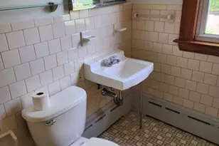 72 W Main St, Dudley, MA 01571 - Photo 26