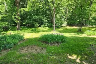 72 W Main St, Dudley, MA 01571 - Photo 14