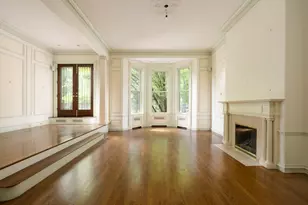 129 Commonwealth Ave, Boston, MA 02116 - Photo 2