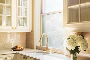 129 Commonwealth Ave, Boston, MA 02116 - Photo 10