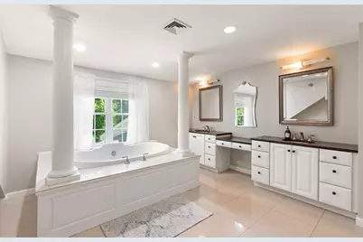 5 Satucket Rd, Rockland, MA 02370 - Photo 20