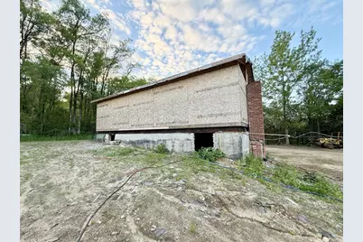 100 Bucklin Rd, Adams, MA 01220 - Photo 6