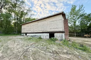 100 Bucklin Rd, Adams, MA 01220 - Photo 6
