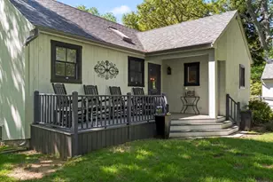 7 Ploughshare Ln, Oak Bluffs, MA 02557 - Photo 6