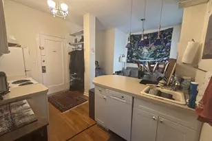 35 Queensberry St, Boston, MA 02215 - Photo 4