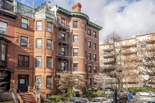 112 Pinckney, Boston, MA 02114 - Photo 4