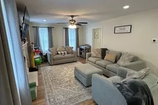 17 Noble St, Dudley, MA 01571 - Photo 8