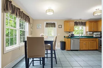 56 High St #A, Milford, MA 01757 - Photo 8