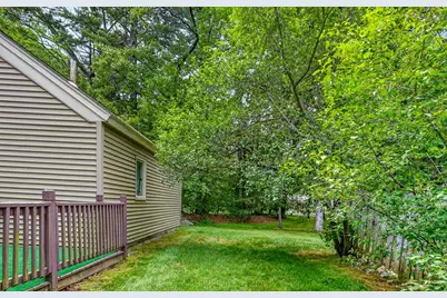 2 Daybreak #2, Wayland, MA 01778 - Photo 32