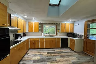 48 Clearview Dr, West Brookfield, MA 01585 - Photo 12