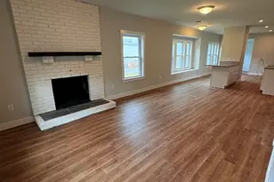 201 Florence St, Brockton, MA 02301 - Photo 2