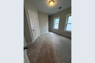 201 Florence St, Brockton, MA 02301 - Photo 6