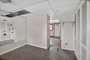 337 Parker St, Springfield, MA 01129 - Photo 12