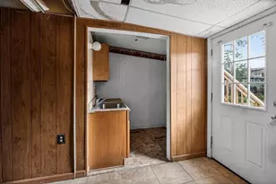 337 Parker St, Springfield, MA 01129 - Photo 18