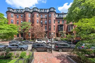 8 Brimmer St, Boston, MA 02108 - Photo 10
