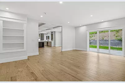 33 Pine Street, Dover, MA 02030 - Photo 8