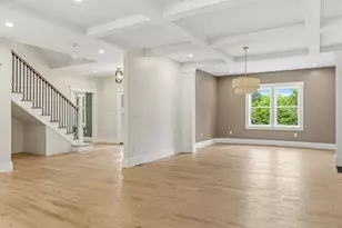 33 Pine St, Dover, MA 02030 - Photo 16