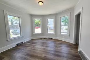 21 Dexter, Haverhill, MA 01830 - Photo 2