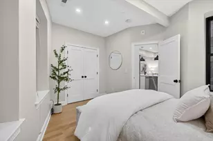 5 Garden Ct St, Boston, MA 02113 - Photo 16