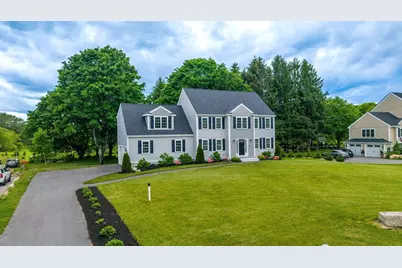 3 Crystal Spring Rd, Mattapoisett, MA 02739 - Photo 2