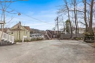 1 Oak Grove Ct, Malden, MA 02148 - Photo 24