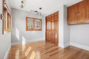 1 Oak Grove Ct, Malden, MA 02148 - Photo 4