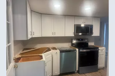 273 Chauncy Street #2B, Mansfield, MA 02048 - Photo 6