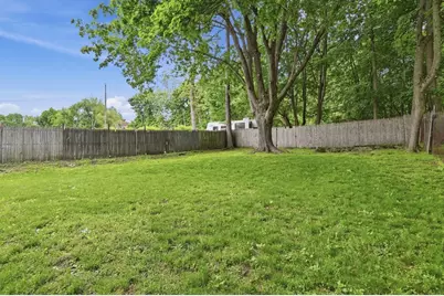 10 Oswald St #1, Worcester, MA 01607 - Photo 18