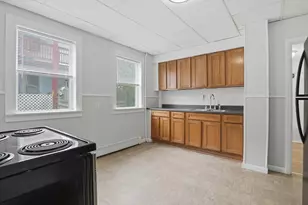 10 Oswald St, Worcester, MA 01607 - Photo 4