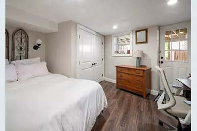 28 Emerson St, Boston, MA 02127 - Photo 22
