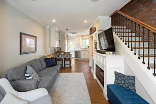 28 Emerson St, Boston, MA 02127 - Photo 8