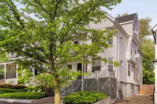 19 Crocker St, Somerville, MA 02143 - Photo 36