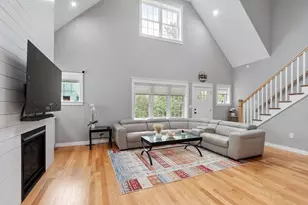 5 Baldwin Ct, Harvard, MA 01451 - Photo 2