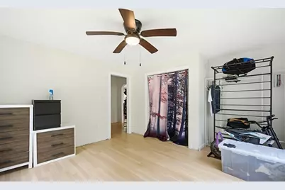 101 Edgewater Dr, Blackstone, MA 01504 - Photo 18