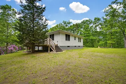 101 Edgewater Dr, Blackstone, MA 01504 - Photo 30