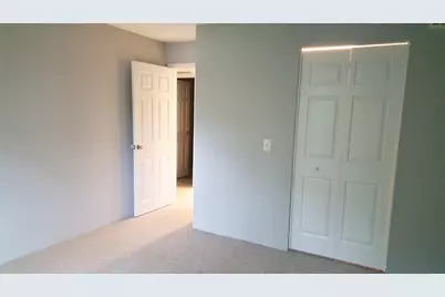 5 Shadowbrook Ln #19, Milford, MA 01757 - Photo 8