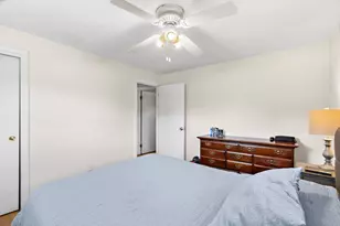 472 Coronation Dr, Franklin, MA 02038 - Photo 22