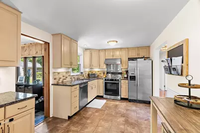 472 Coronation Drive, Franklin, MA 02038 - Photo 8