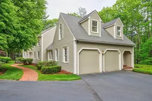 7 Village Green Ln, Holden, MA 01520 - Photo 4
