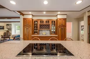 7 Village Green Ln, Holden, MA 01520 - Photo 10