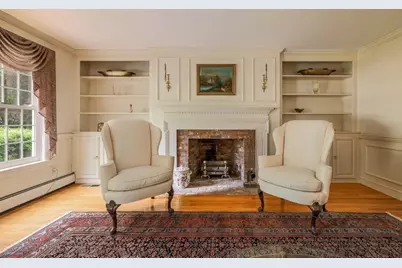 7 Village Green Ln, Holden, MA 01520 - Photo 18