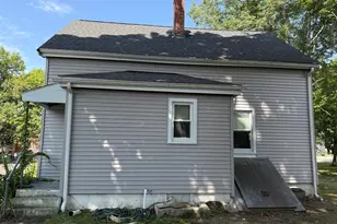 29 Exchange St, Millis, MA 02054 - Photo 16