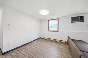33A Jackson St, Lynn, MA 01902 - Photo 6