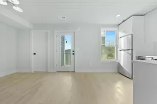 183 Maverick St, Boston, MA 02128 - Photo 6